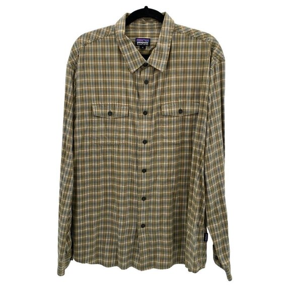 Patagonia Long Sleeve Button Down Tan/Blue Shirt Men’s Size XL - Picture 1 of 5
